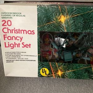 NWT vintage plastic Holiday light set, toy soldiers set of ten soldiers!